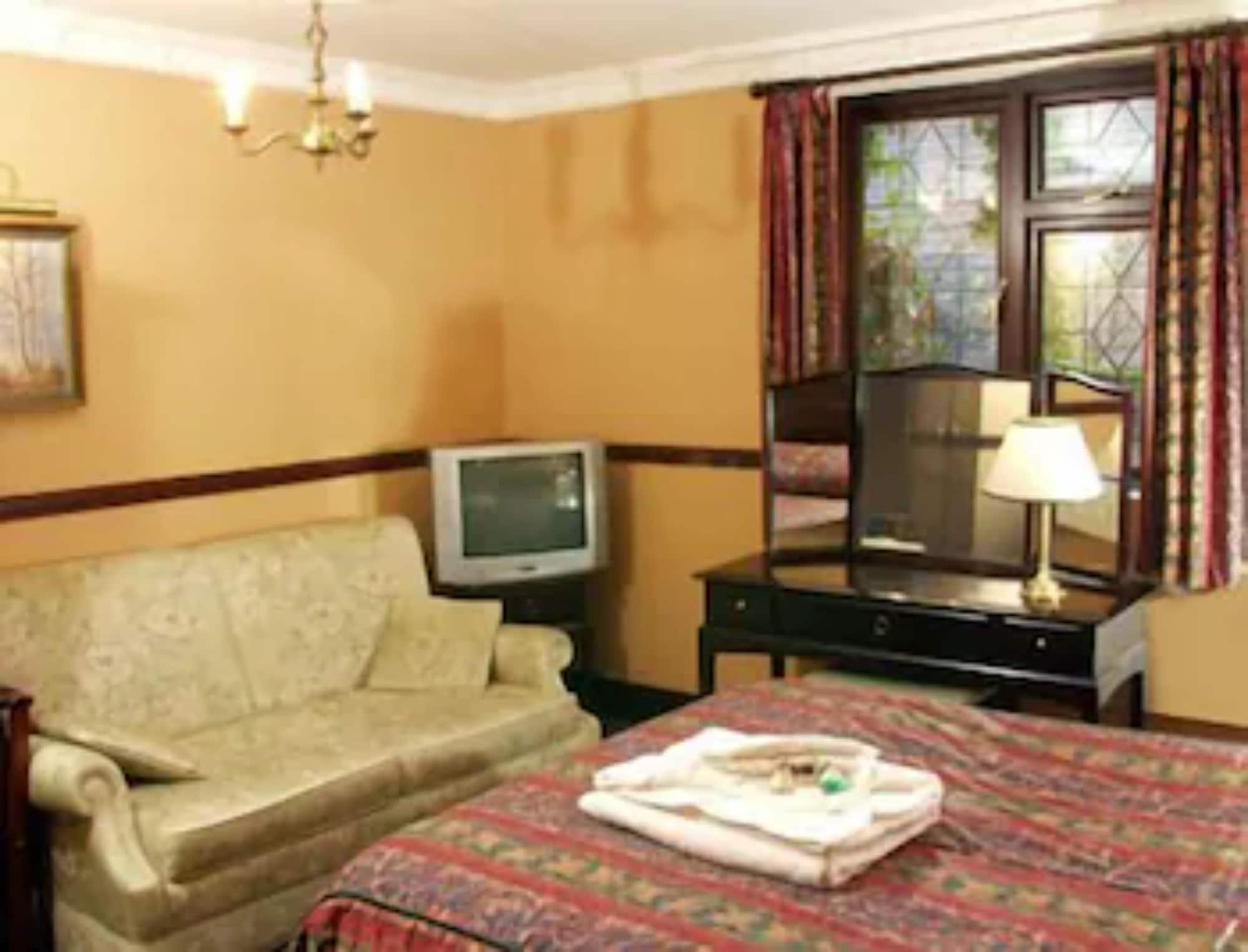 Crown & Cushion Hotel Chipping Norton Ngoại thất bức ảnh