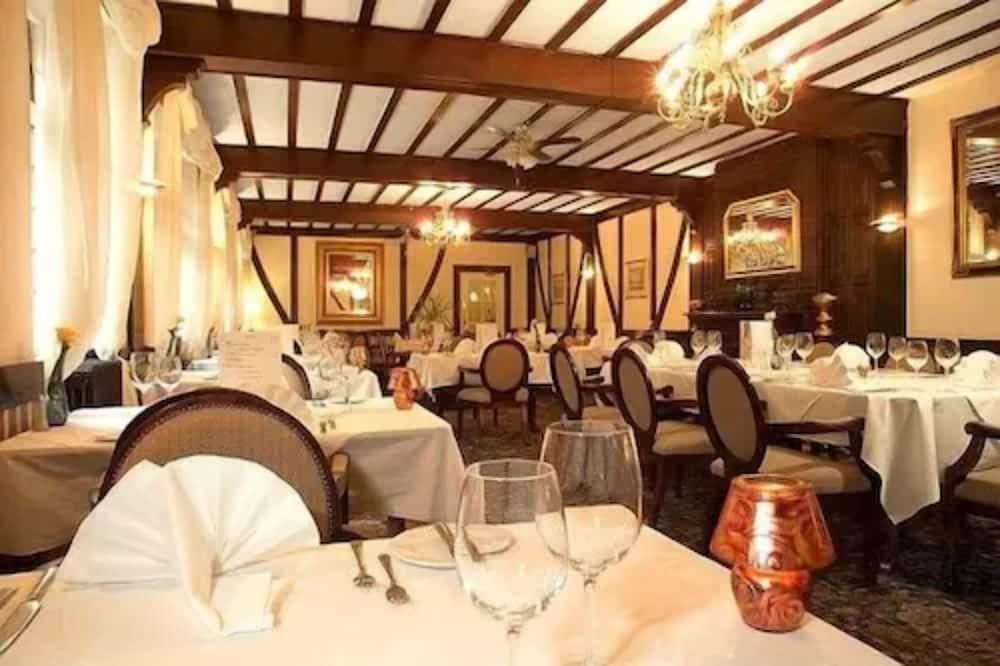 Crown & Cushion Hotel Chipping Norton Ngoại thất bức ảnh