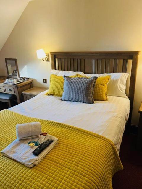 Crown & Cushion Hotel Chipping Norton Ngoại thất bức ảnh